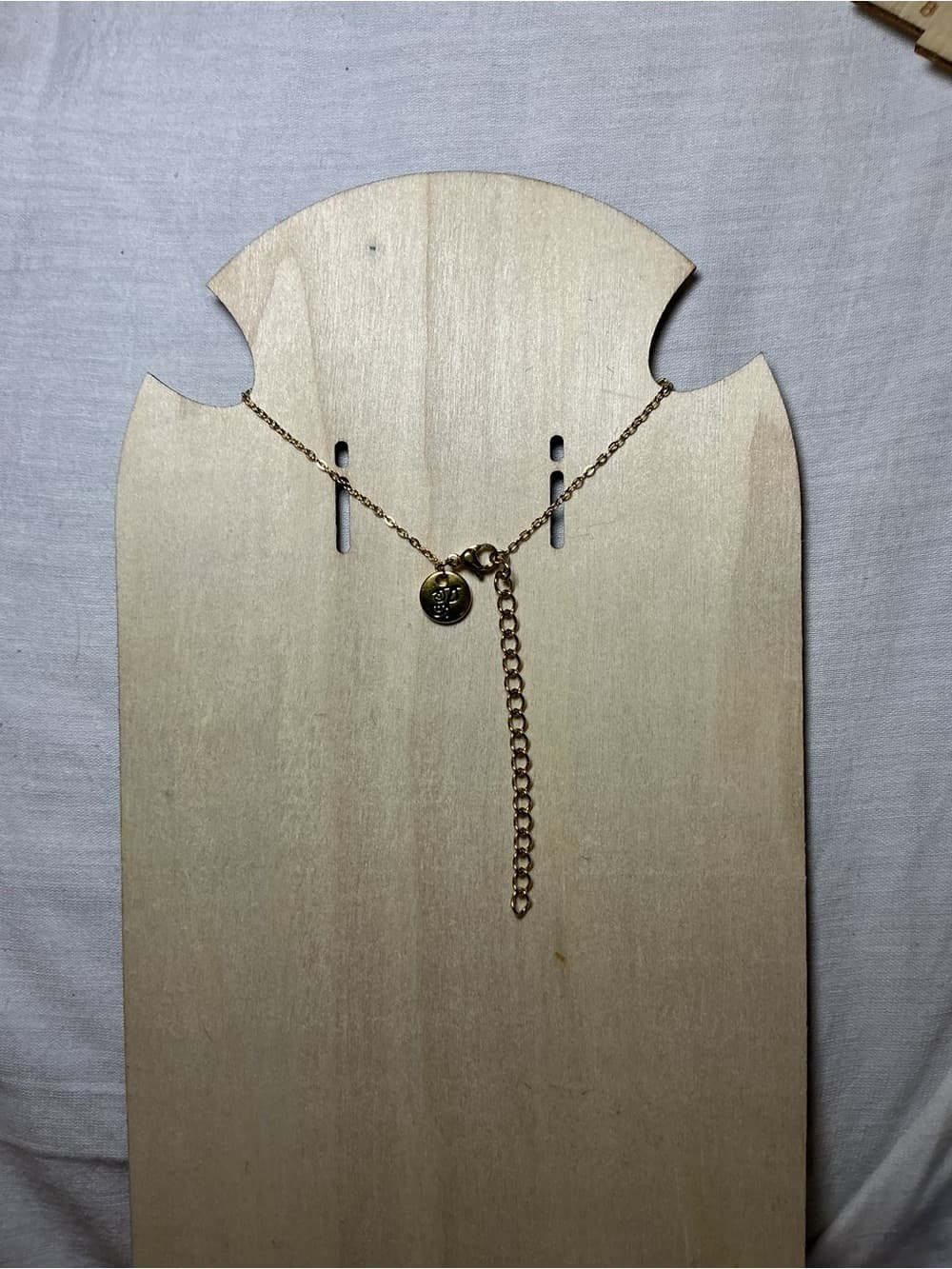 ★ Dainty Gold Tone Disc Pendant Necklace Minimalist Layering Jewelry - Thumbnail 3