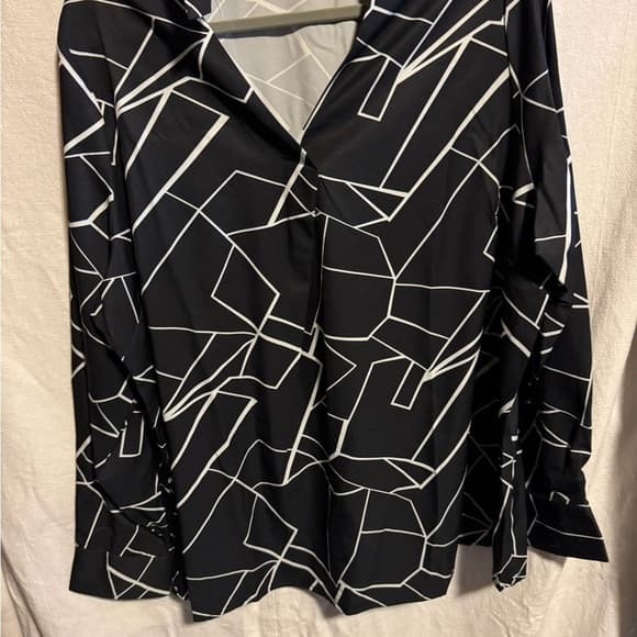 Geometric Black and White Women's Top - Thumbnail 7