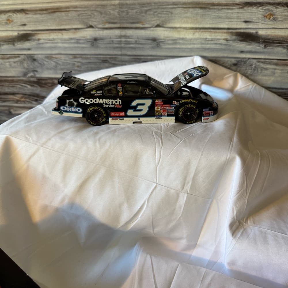 NASCAR SUNDAY - Thumbnail 7