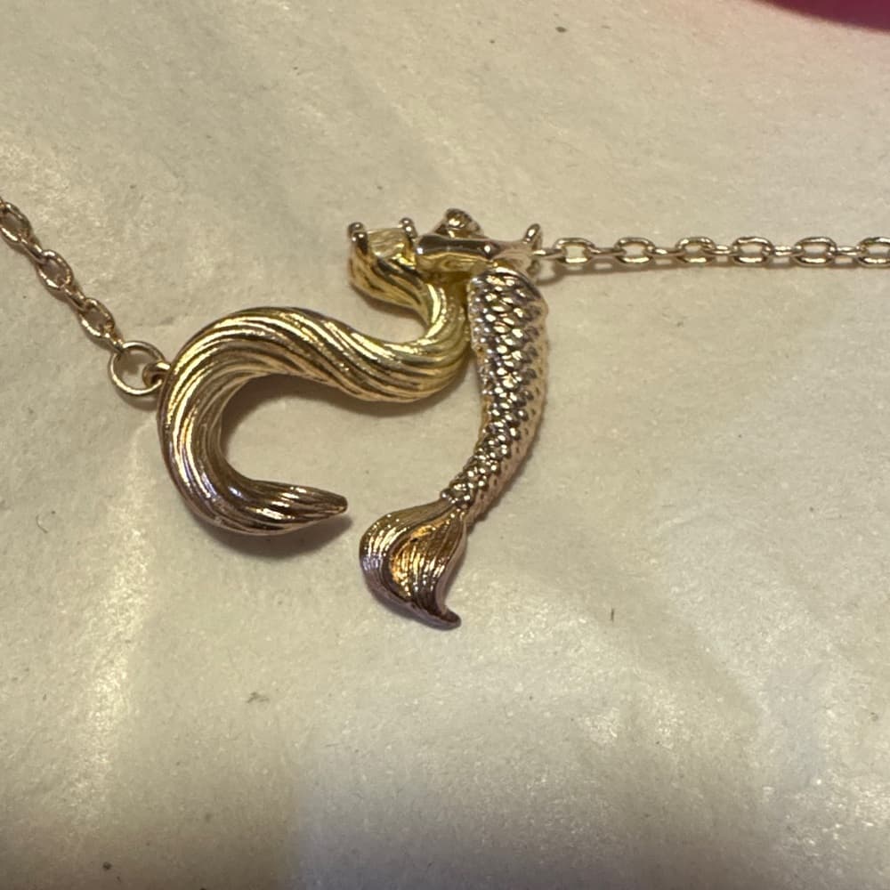 Chic Gold Heart Pendant Necklace - Thumbnail 6