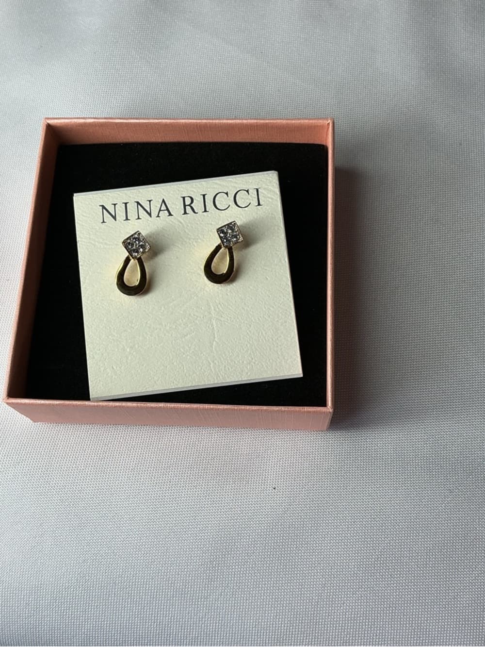 ⭐ Nina Ricci Gold Tone Drop Earrings Rhinestone Tortoise Designer Vintage Chic - Thumbnail 6
