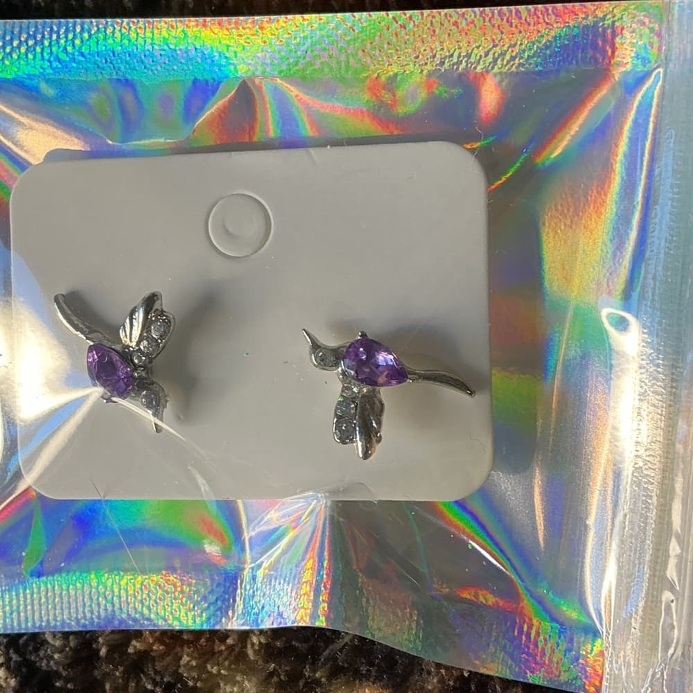 ⭐ Purple Crystal Hummingbird Earrings Silver Tone Rhinestone Studs - Thumbnail 2