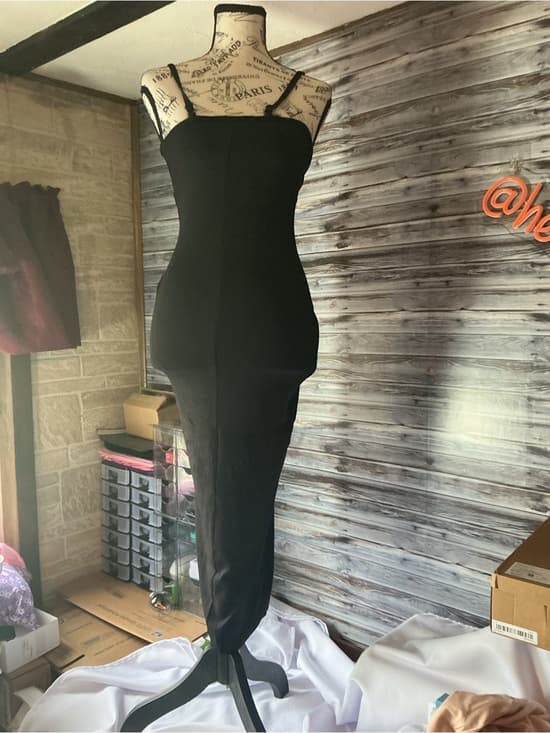 ⭐ Black Bodycon Midi Dress Minimalist Slip Dress Stretch Spaghetti Strap - Thumbnail 6