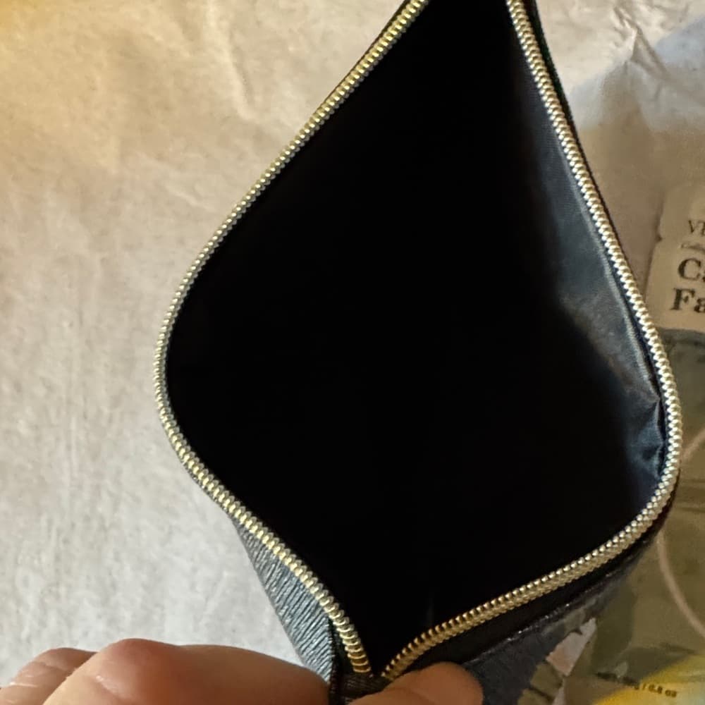 Gray and Yellow Dance-Themed Pouch - Thumbnail 2