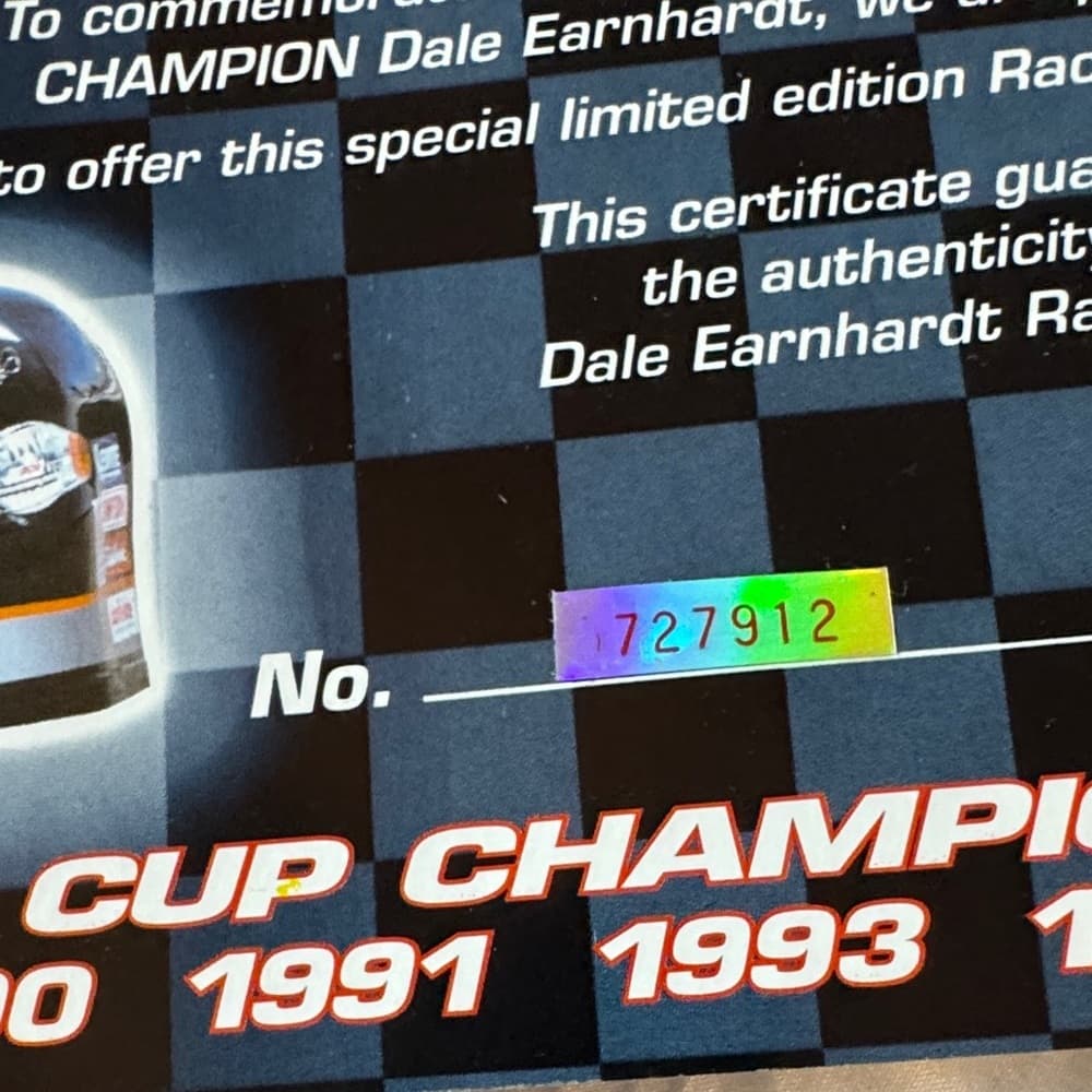 Race Car Wall Clock with Real Sounds. - Thumbnail 5