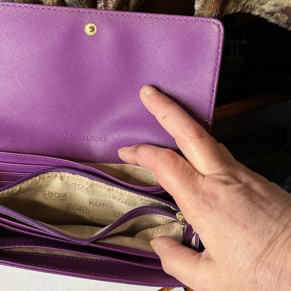 ★ Michael Kors Purple Leather Wallet Organizer Clutch MK Logo - Thumbnail 11