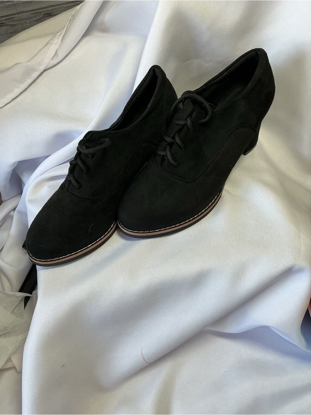 Black Faux Suede Lace Up Oxford Block Heel Shoes Women’s US 10-10.5 - Thumbnail 6