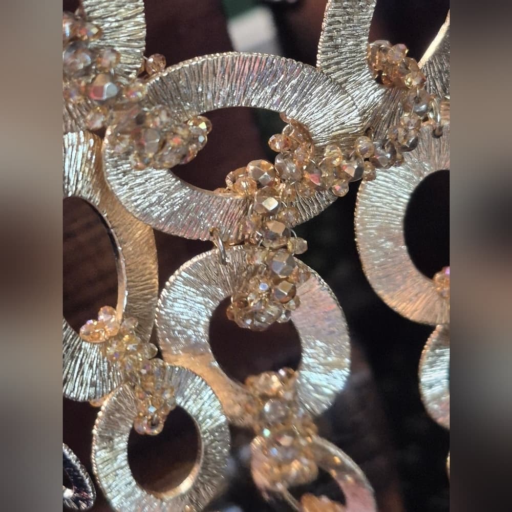 Simply Vera Gold tone Textured Statement Necklace - Thumbnail 5