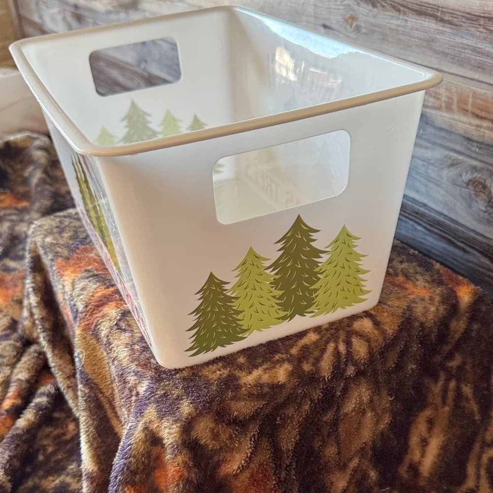 Farm Fresh Christmas Trees Storage Bin - Thumbnail 3