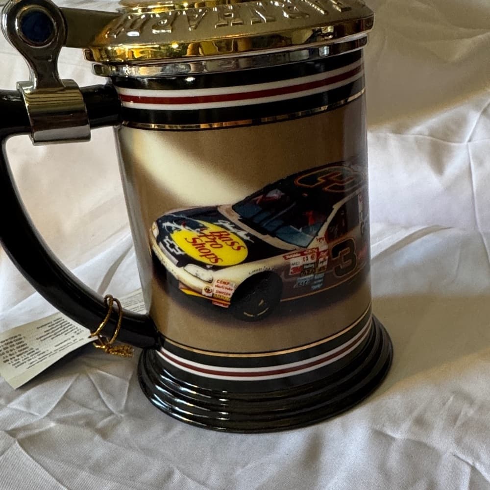 Dale Earnhardt Commemorative Beer Stein with Gold Lid - Thumbnail 5