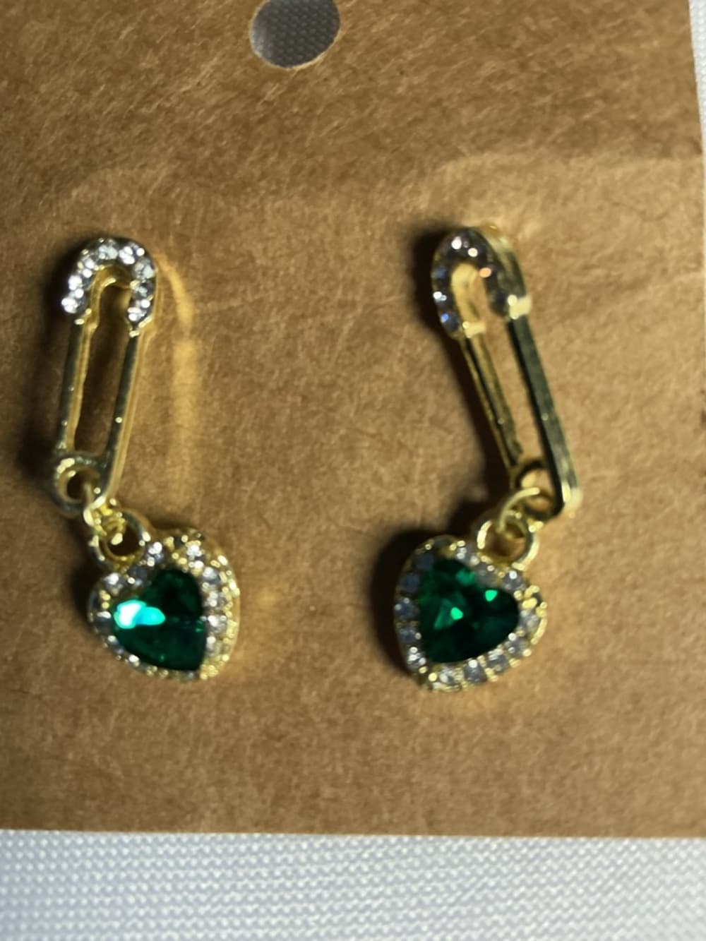 Gold Tone Safety Pin Green Heart Rhinestone Dangle Earrings - Thumbnail 2