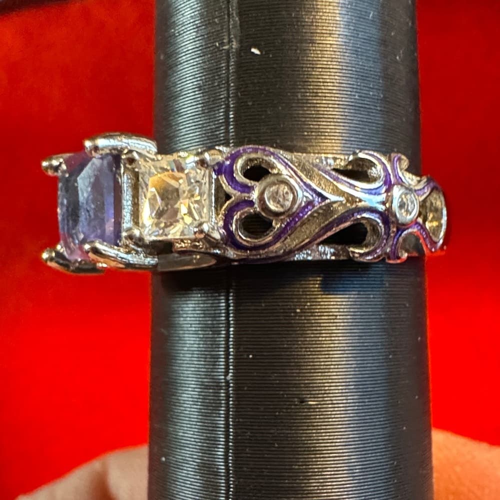 Elegant Purple and Silver Women's Ring