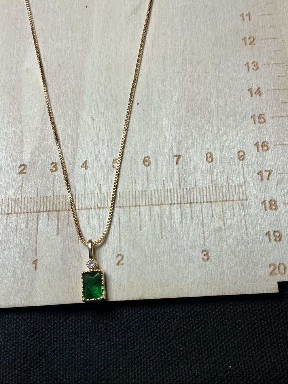 ⭐ Emerald Green Crystal Pendant Necklace Gold Tone Dainty Chain
