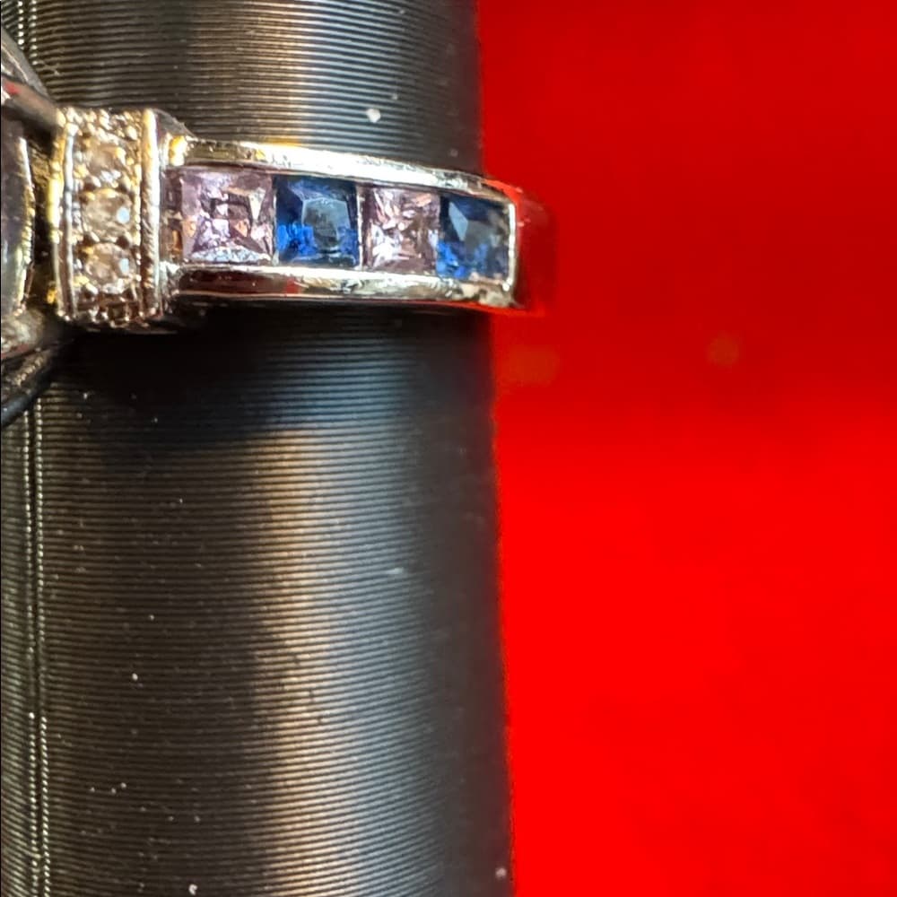 Elegant Silver and Multicolor Gemstone Ring