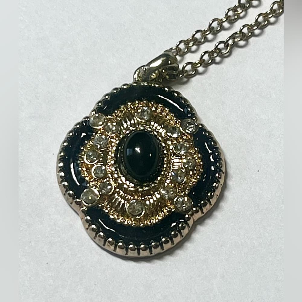 Black Gold Tone Necklace Earrings Set Rhinestone Pendant Vintage Style - Thumbnail 2