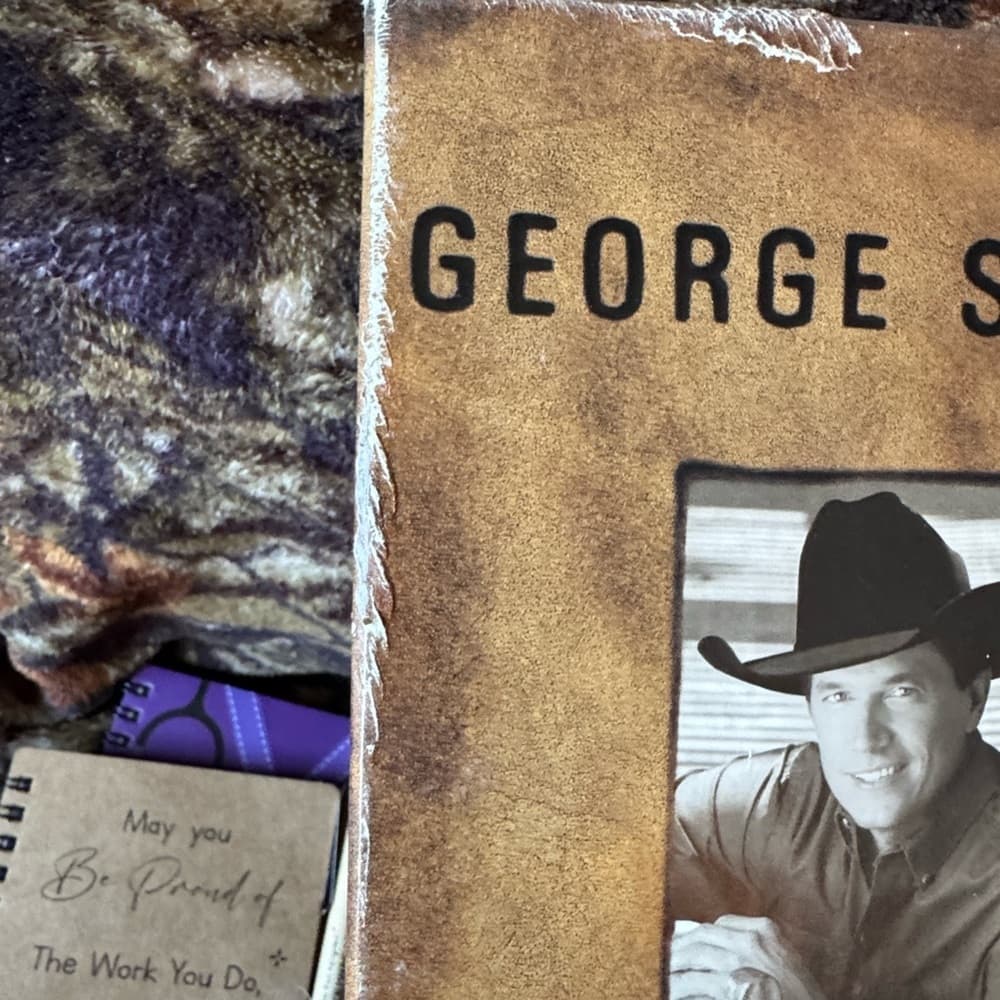 ★ George Strait Strait Out Of The Box VHS Collector's Set Country Music - Thumbnail 4