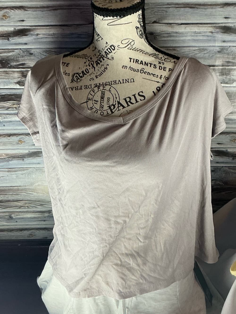⭐ Beige Ribbed Cropped Tee Soft Stretch Casual Top 1X - Thumbnail 4
