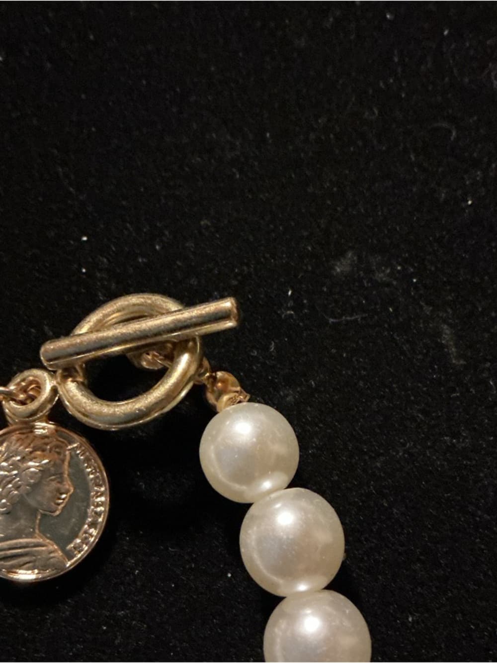 Faux Pearl Bracelet Gold Toggle Coin Charm Elegant - Thumbnail 3