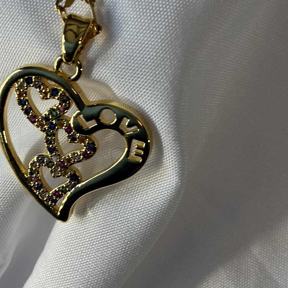 Gold Heart Pendant Necklace
