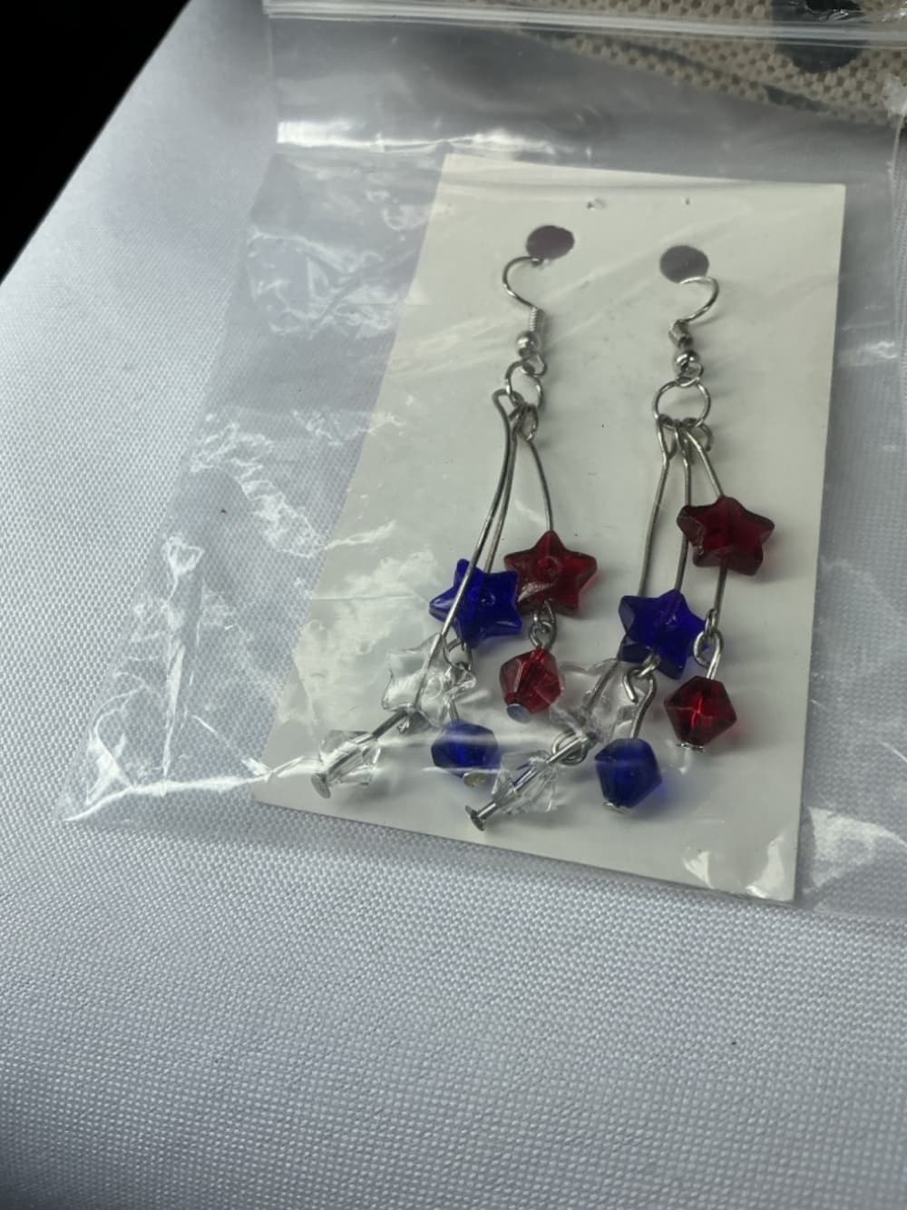 Red White Blue Star Beaded Dangle Earrings Patriotic USA Holiday - Thumbnail 2