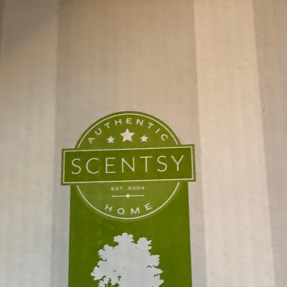Scentsy White night light