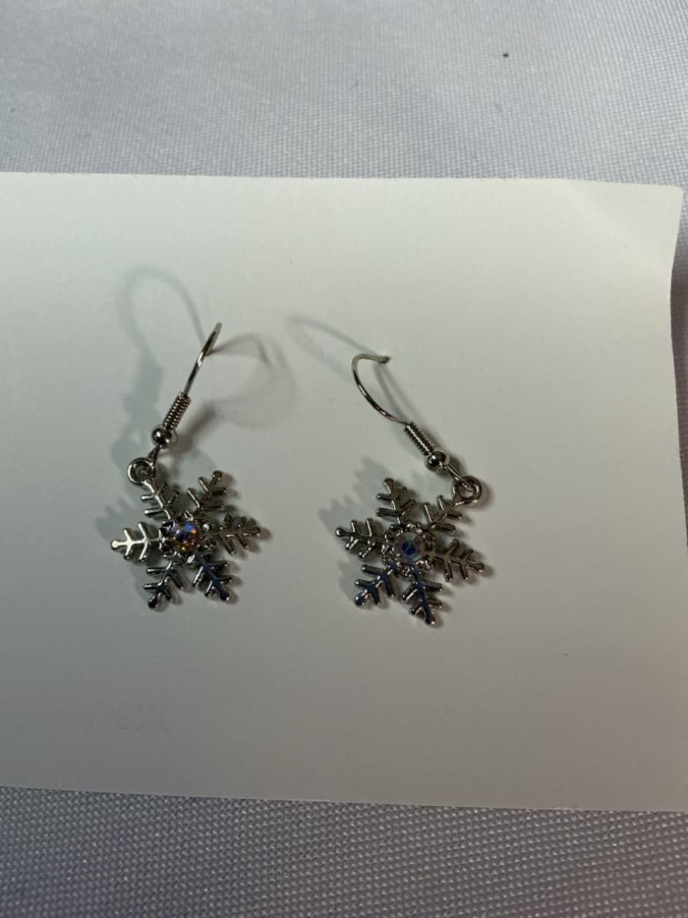 ★White Beaded Clover Bracelet & Snowflake Earrings Jewelry Set - Thumbnail 2