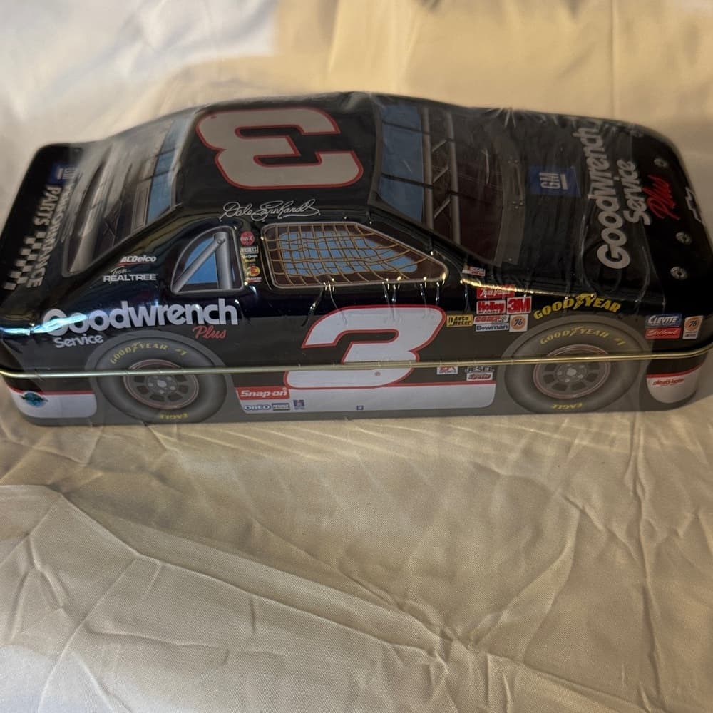 Dale Earnhardt Sr. Collector tin - Thumbnail 4