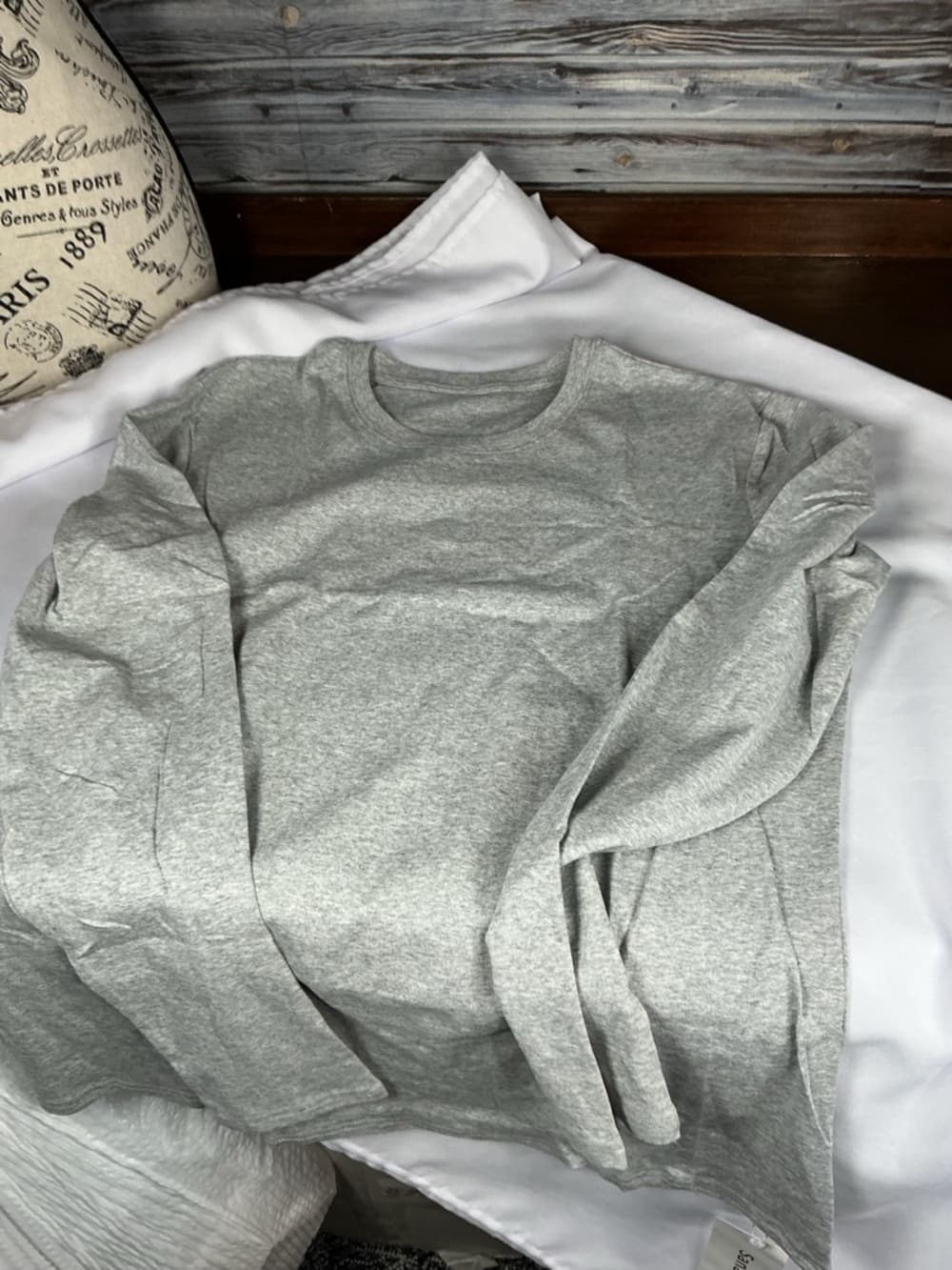 ⭐ NWT Sanarazo Gray Long Sleeve Tee Basic Crew Neck Soft Size L - Thumbnail 5