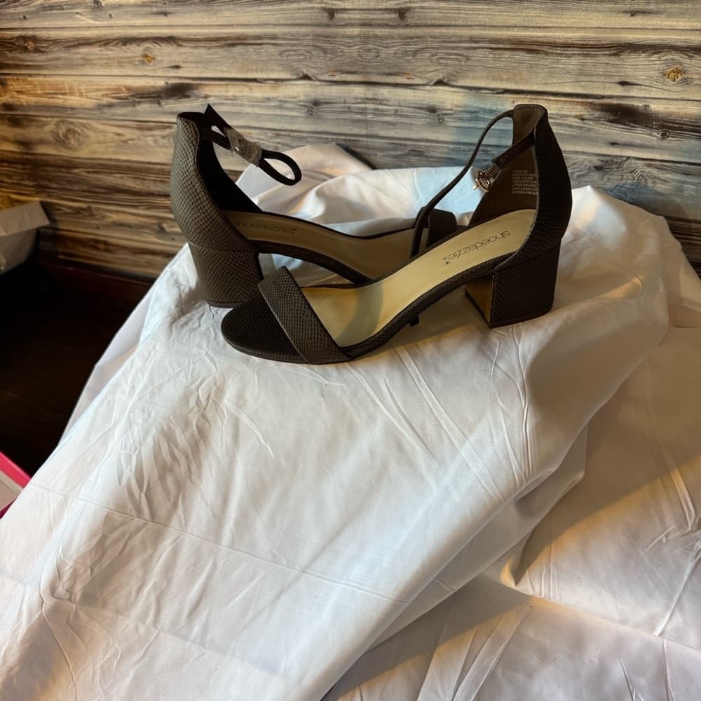 ★ Brown Ankle Strap Block Heel Sandals Women’s Dress Shoes Size 7.5