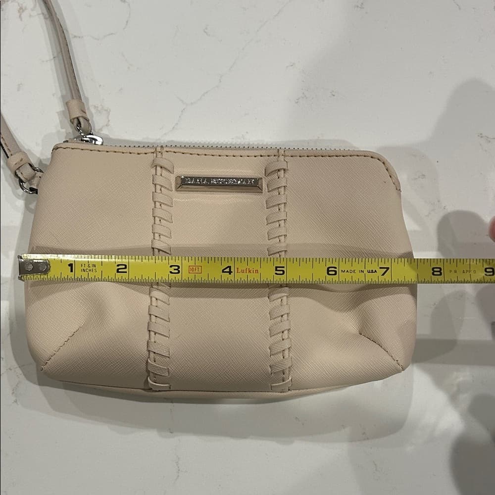⭐ Dana Buchman Beige Wristlet Clutch Wallet Organizer Neutral Everyday Bag - Thumbnail 3