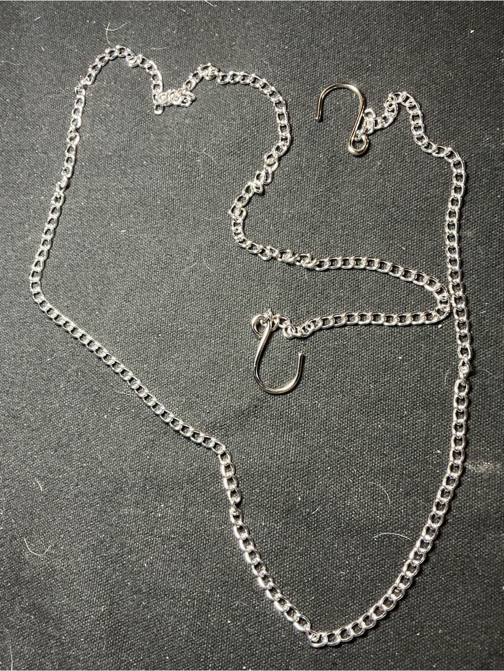 ★ Silver Tone Sweater Guard Cardigan Clip Vintage Style Chain Clasp - Thumbnail 3