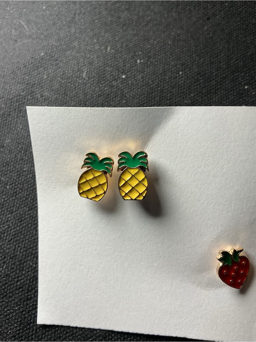 ★ Fruit Stud Earrings Set Pineapple & Strawberry Enamel Earrings - Thumbnail 3