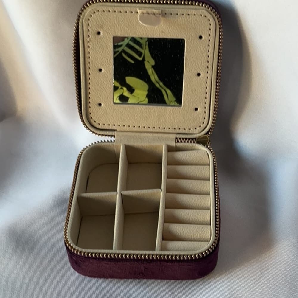 Velvet Travel Jewelry Case Organizer Burgundy Zip Compact Storage Bo