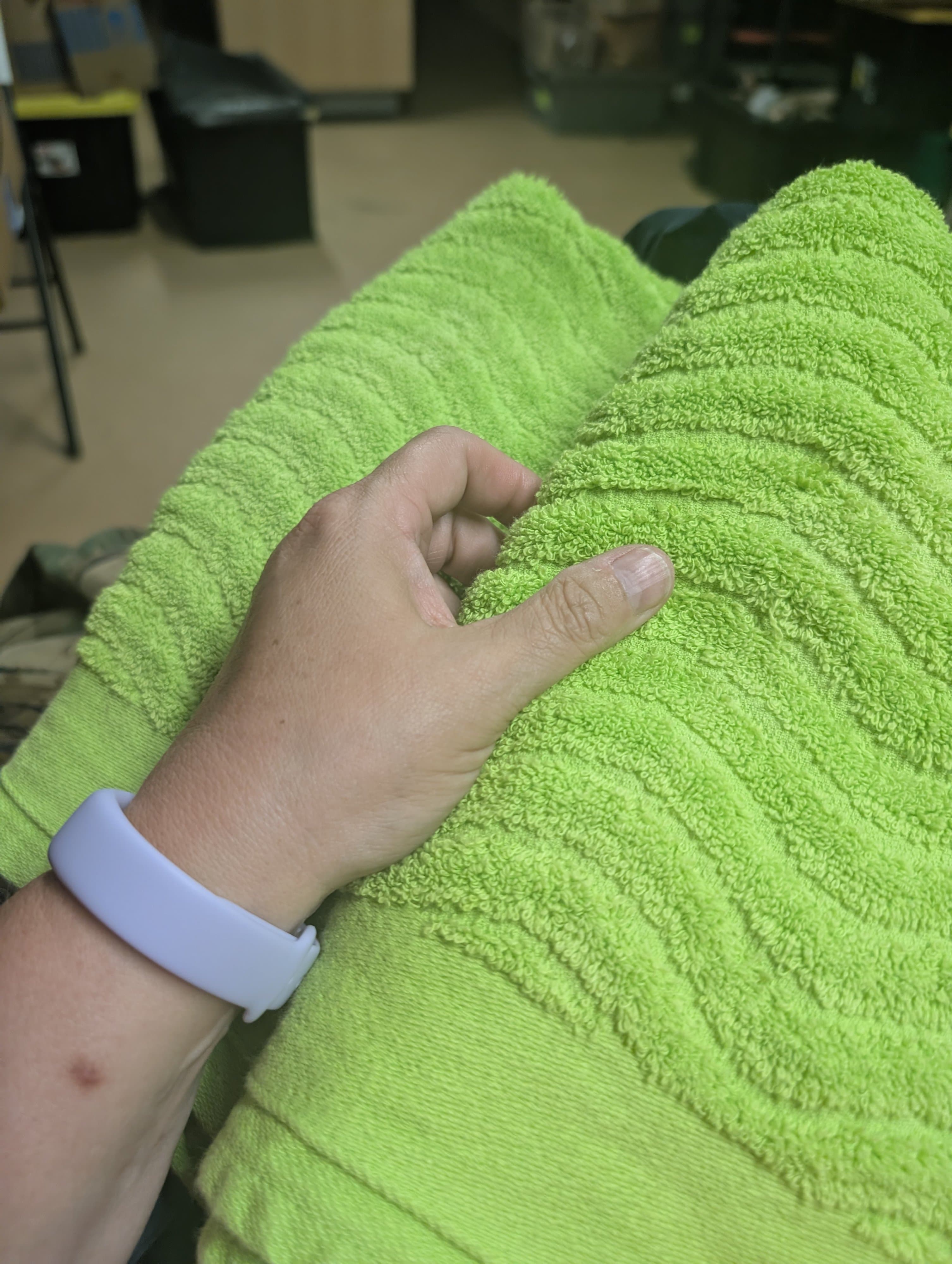 Set of 2 No Boundaries Green Cotton Towel - Thumbnail 3
