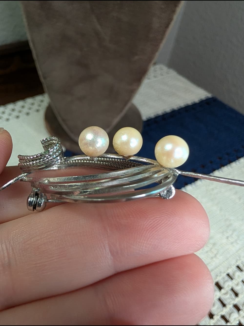 Vintage Pearl Accent Silver-tone Leaf Brooch - Thumbnail 4