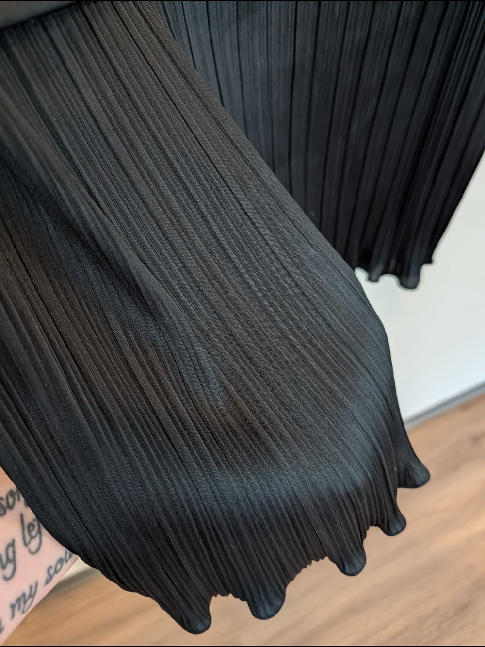 Vintage Jenny Black And Silver V-Neck Cocktail Ruched Waist Dress - Thumbnail 8