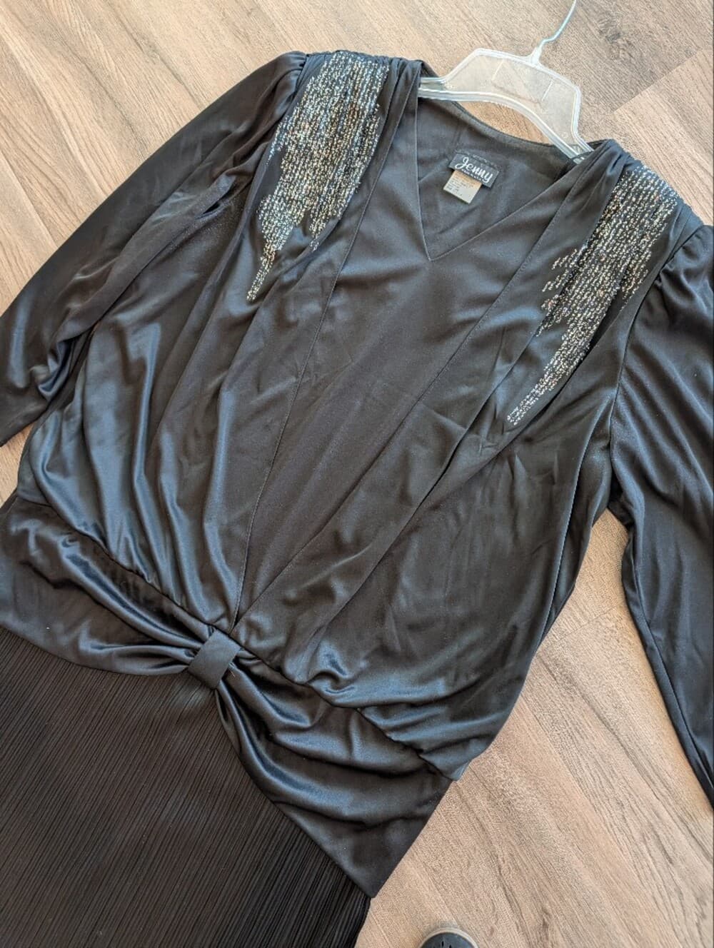 Vintage Jenny Black And Silver V-Neck Cocktail Ruched Waist Dress - Thumbnail 12