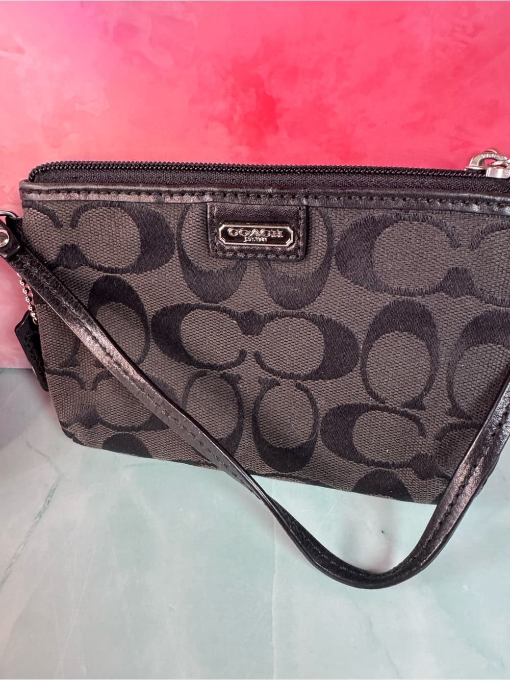 ★Coach Black Signature Wristlet Zip Pouch Mini Clutch Handbag - Thumbnail 2