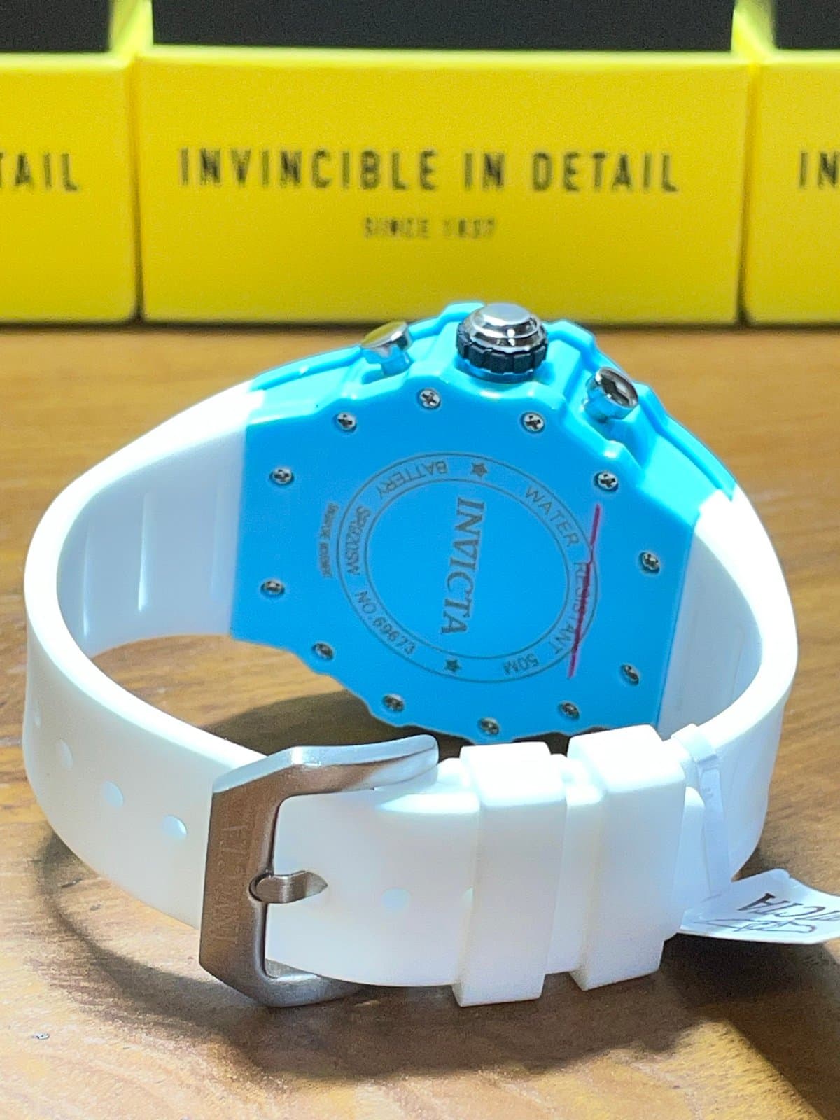 Invicta Racing Vaulthan Men’s Watch 44mm White Blue 69673 - Thumbnail 5