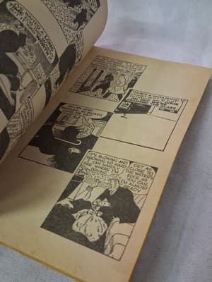 Dick Tracy: His Greatest Cases No. 2 Snowflake And Shaky- PB First Printing 1975 - Thumbnail 3
