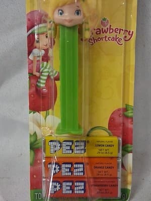 Strawberry Shortcake Pez Candy Dispenser 2012 Sealed In Original Package - Thumbnail 2