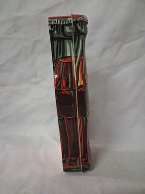 1996 COCA COLA--BOTTLE SHAPED TIN BOX (LOOK) - Thumbnail 3