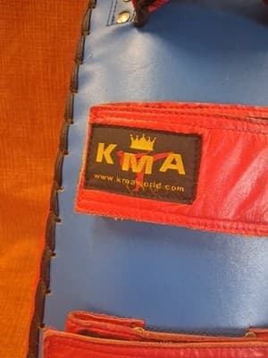 KMA - Thai Kicking Pad Set of 2 - Red & Blue - Martial Arts Practice Sparring - Thumbnail 2