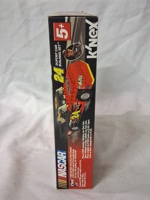 Vintage 2010 K'NEX Nascar 24 Jeff Gordon Dupont Car Building Set - Thumbnail 7
