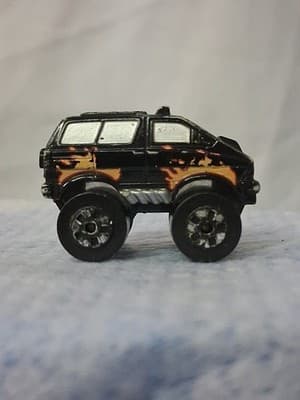 Vtg 1989 Road Champs Micro Machine Monster Wheels Custom Minivan Black W Flames - Thumbnail 4