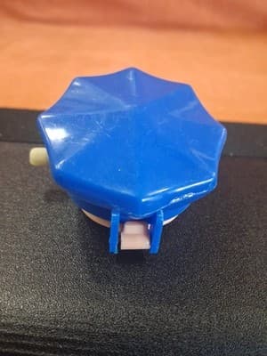 Vintage Hong Kong Police Hat Wind-Up To Mini-Pet Tomy Police Man RARE! toy As Is - Thumbnail 4