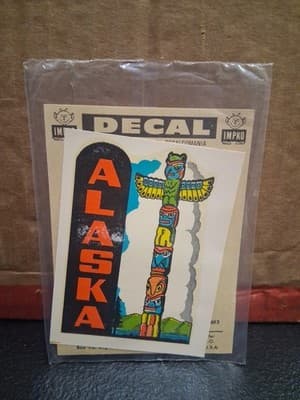 Original Vintage 1950s ALASKA Travel Decal w/ Sleeve Totem Pole Lindgren Turner