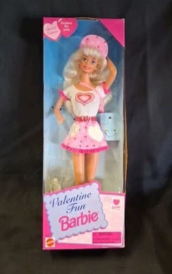 1996 Valentine Fun Barbie Vintage Pink Box Mattel Special Edition 16311