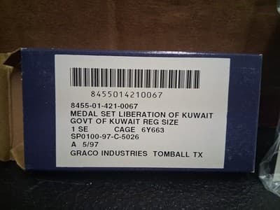 LIBERATION OF KUWAIT MEDAL RIBBON BAR GRACO IND. NEW IN BOX - Thumbnail 3