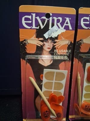 (2 Packs) Elvira Mistress Of The Dark Bat Reusable Press On Nails Halloween VTG - Thumbnail 2